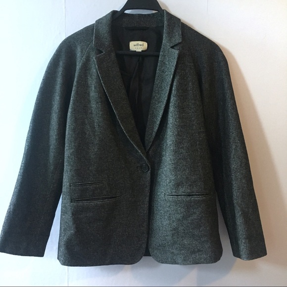 Aritzia Jackets & Blazers - Aritzia Wilfred Wool Blend Blazer | size 4